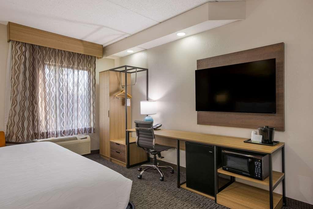 Clarion Pointe Sevierville-Pigeon Forge Quarto foto